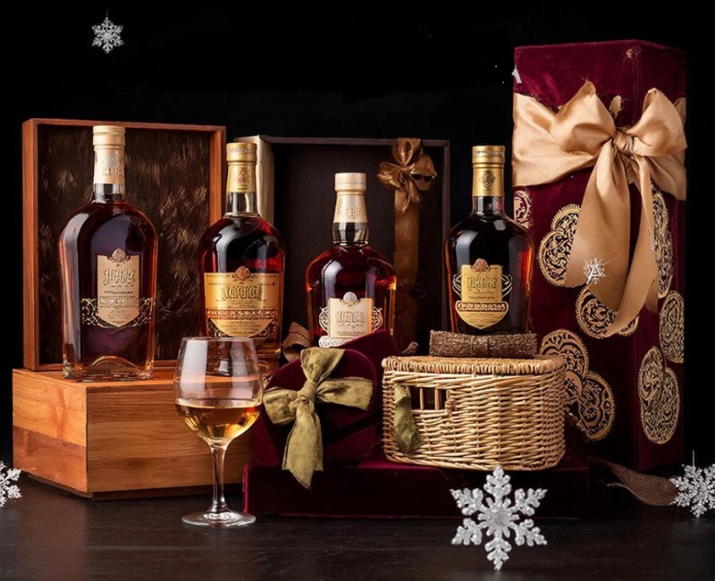 Виски в подарочной упаковке на Новый год: 5 удачных вариантов для подарка
