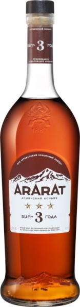 Коньяк Арарат 3 года 0,7л  Коньяк Арарат 3 года 0,7л