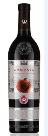 Напиток виноградосодержащий Армения Гранатовое Полусладкое 0,75л