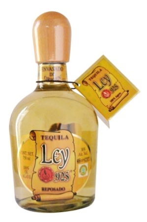 Текила Лей 925 Репосадо 0,75л